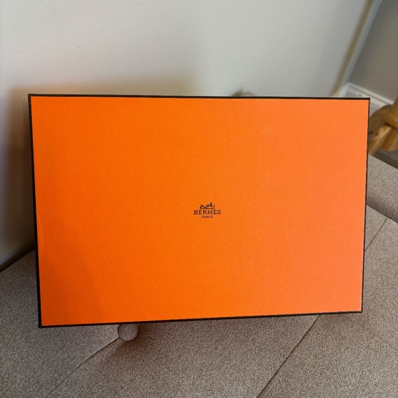 Hermes Empty Shoe Box - Picture 1 of 3
